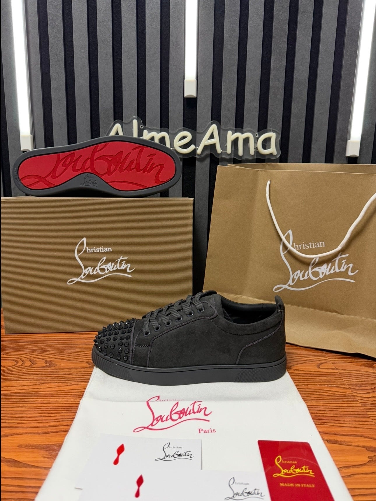 Louboutin - Grigia Camoscio